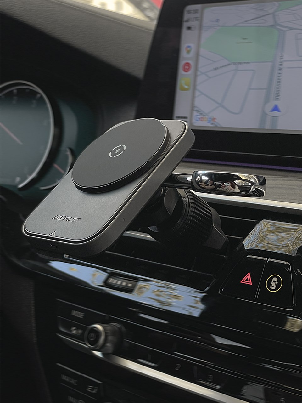 Автотримач з MagSafe Wireless Charger для телефону та годинника Acefast D18 2in1 in car Фото №5