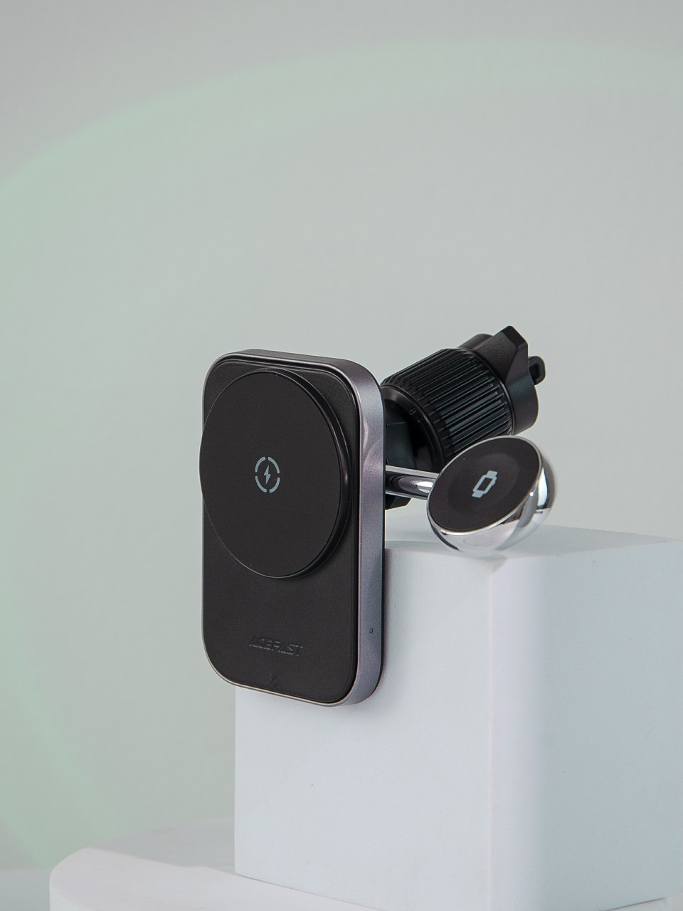 Автотримач з MagSafe Wireless Charger для телефону та годинника Acefast D18 2in1 in car Фото №6