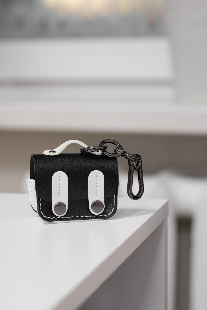 AirPods Case Briefcase Фото №5