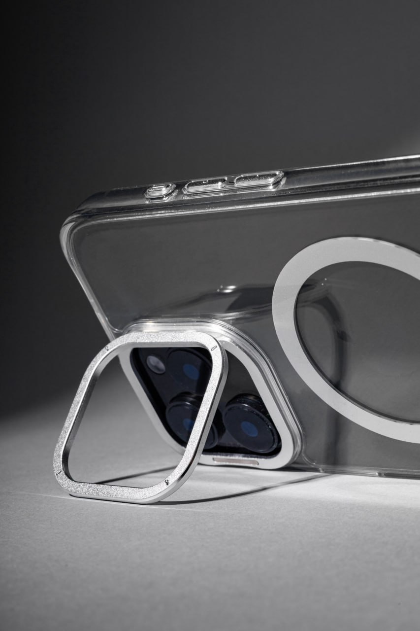 iPhone Clear Space Case Apex with MagSafe and Stand Изображение #3 iPhone Clear Space Case Apex with MagSafe and Stand Фото №3