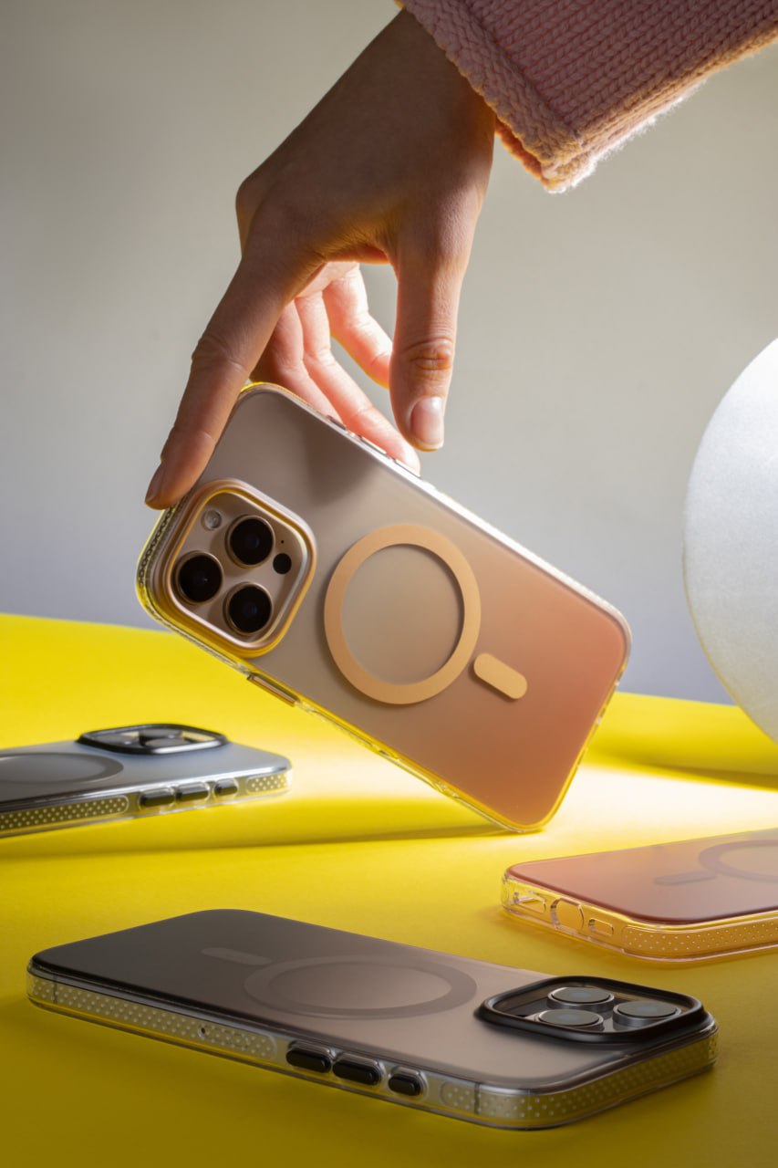 iPhone Clear Case Shadow with MagSafe Фото №5