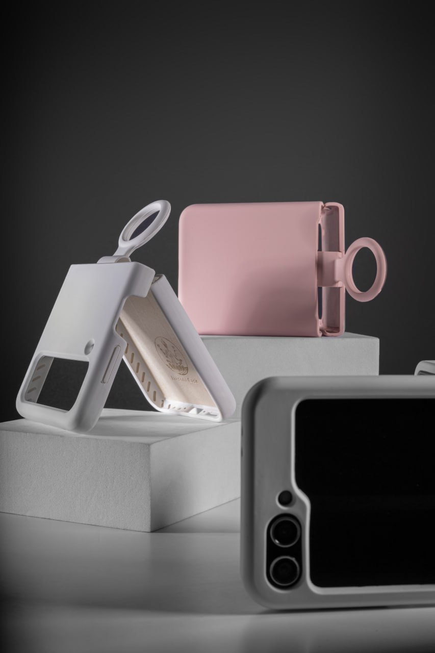 Lakshmi Foldables Silicone Phone Case Изображение #5 Lakshmi Foldables Silicone Phone Case Фото №5