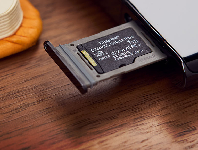 Фото  Kingston MicroSDXC 1TB Canvas Select Plus Gen3