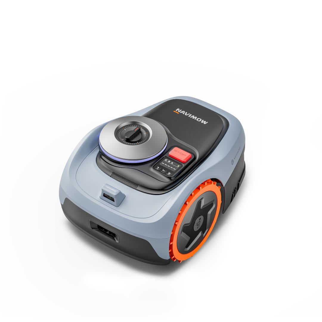 Segway Navimow i210 AWD Mi2710E на базовій станції — автоматична зарядка