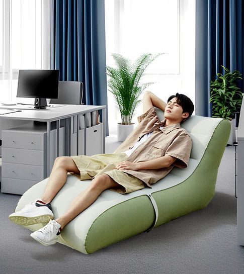8H Automatic Sofa в офисе