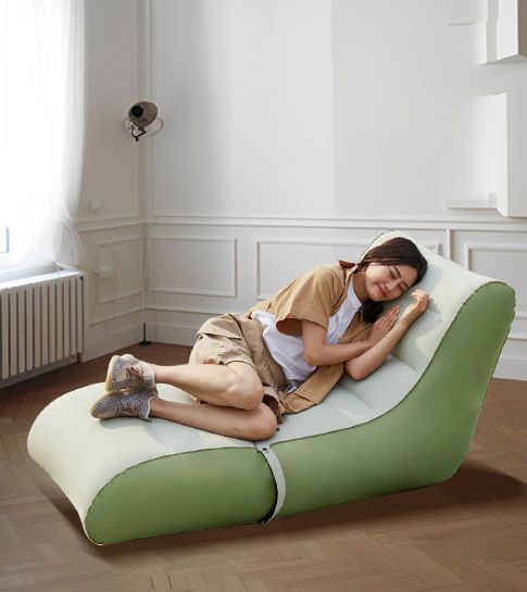 8H Automatic Sofa дома