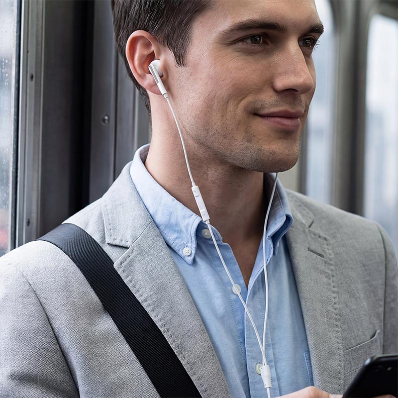 Наушники ACEFAST L14 3.5mm semi-in-ear wired earphones with mic |1.2m| white (6974316286707) Белый на картинке №8