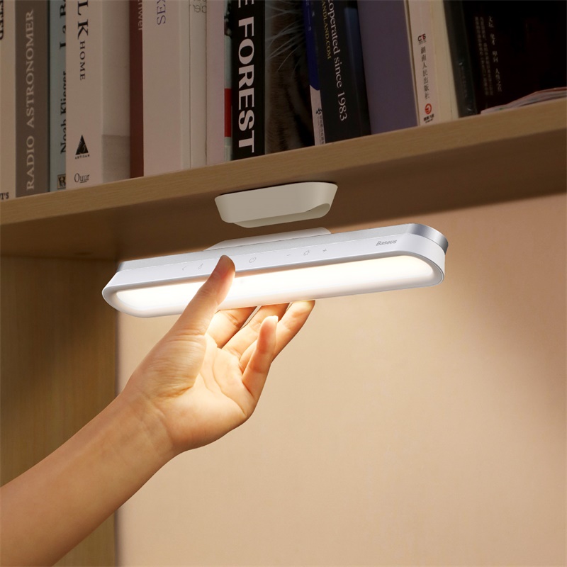 Универсальная лампа Baseus Magnetic Stepless Dimming Charging Desk Lamp Pro |5W, 1800mAh, 24h| white (DGXC-02) Белый на картинке №3