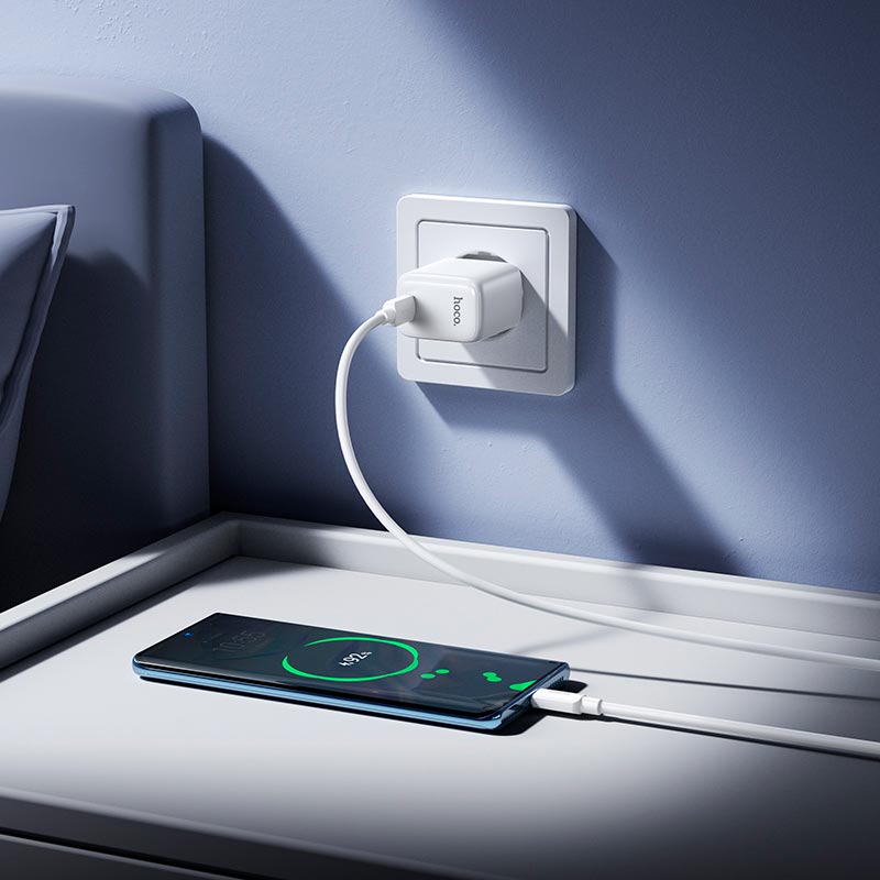 Адаптер мережевий HOCO Seguro single port charger set with cable N87 |1Type-C, PD30W/QC, 3A, C to C 1m| white (6942007687317) Білий на малюнкі №8